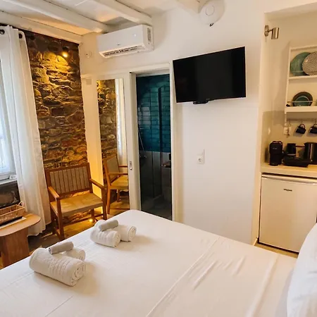 Kl , Cozy ι * Kythnos